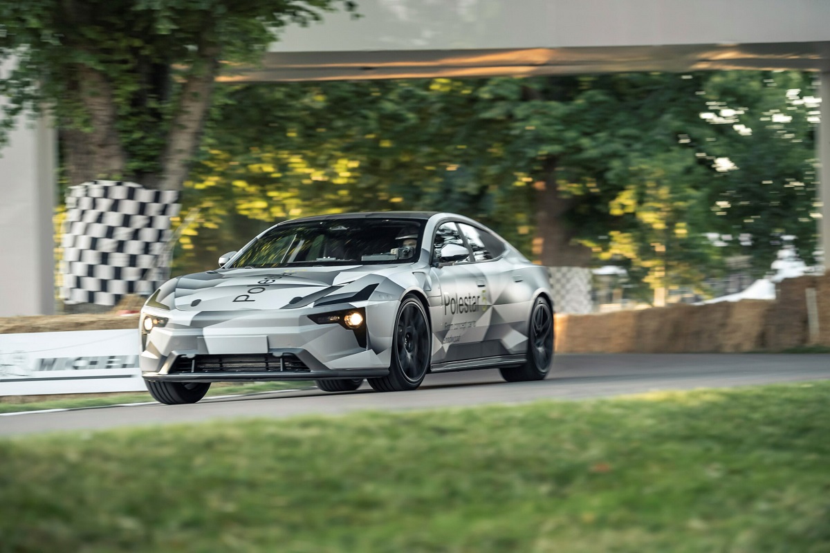 Polestar 5: Με «φόρα» 884 ίππων