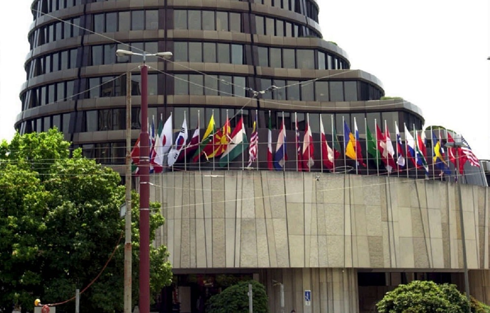 Η Tεχνητή Nοημοσύνη κάνει δυσκολότερη τη δουλειά των κεντρικών τραπεζών