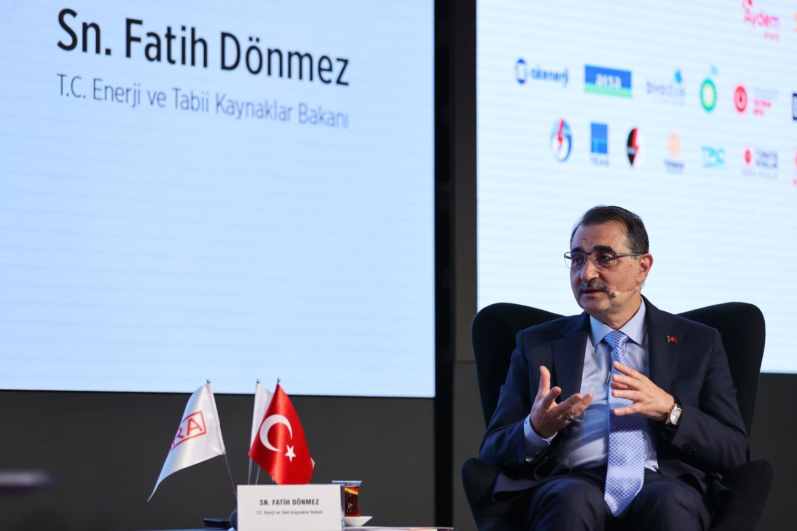 Ο υπουργός Ενέργειας της Τουρκίας, Φατίχ Ντονμέζ © Twitter / Fatih Donmez