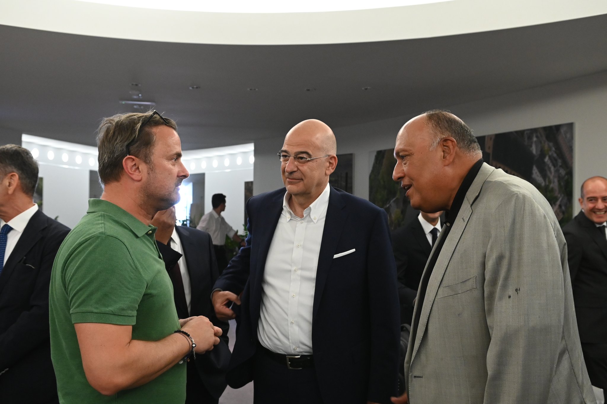 Δένδιας: Συνάντηση με Σούκρι και Μπέτελ