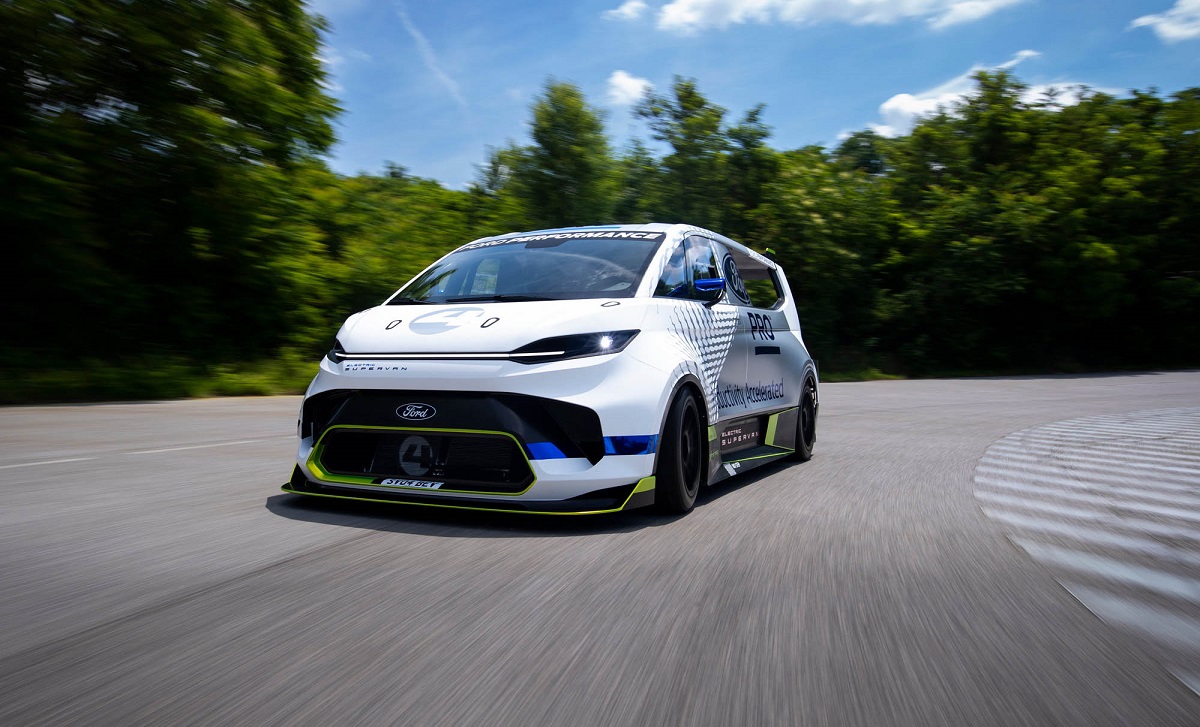 Αυτό είναι το Ford Electric SuperVan των 2.000 ίππων