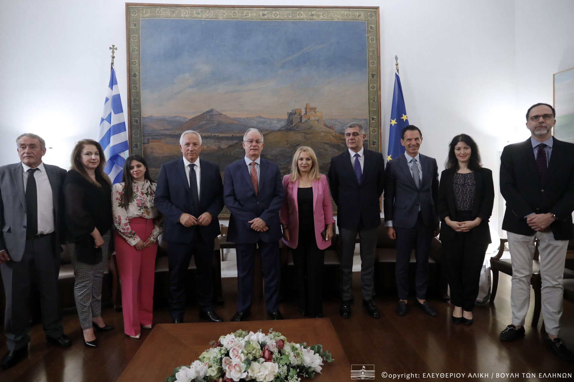 Υπογραφή σύμβασης για την ψηφιοποίηση των συλλογών της Βιβλιοθήκης της Βουλής © ΟΤΕ