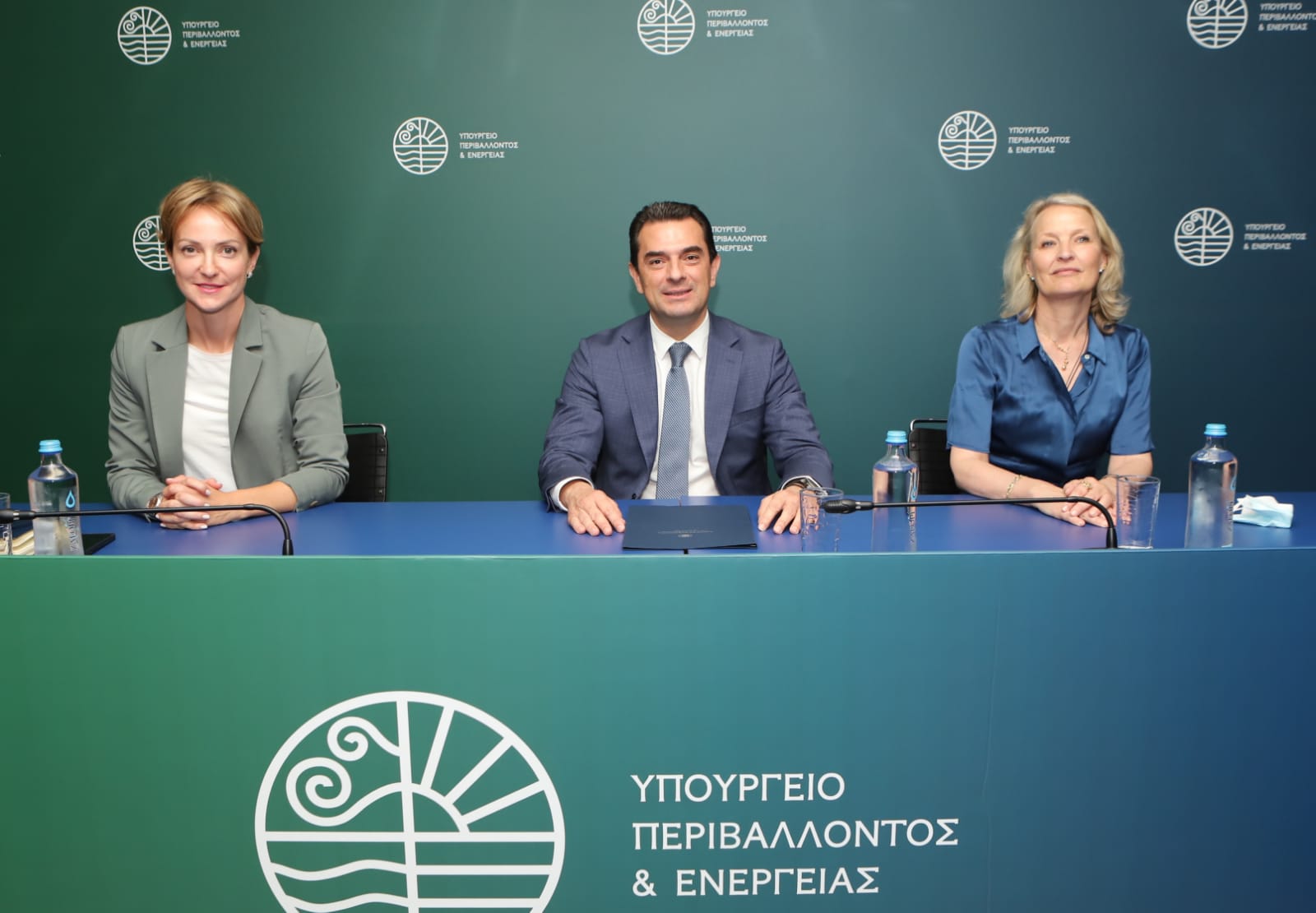 Σκρέκας: Τα έργα φυσικού αερίου και η συμβολή τους στην Ελλάδα