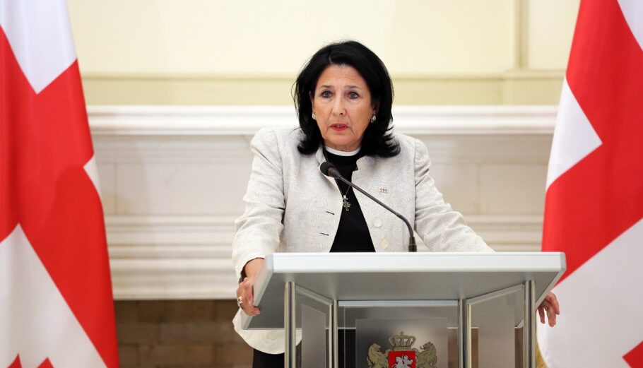 Η πρόεδρος της Γεωργίας Σαλόμε Ζουραμπισβίλι © EPA/STRINGER