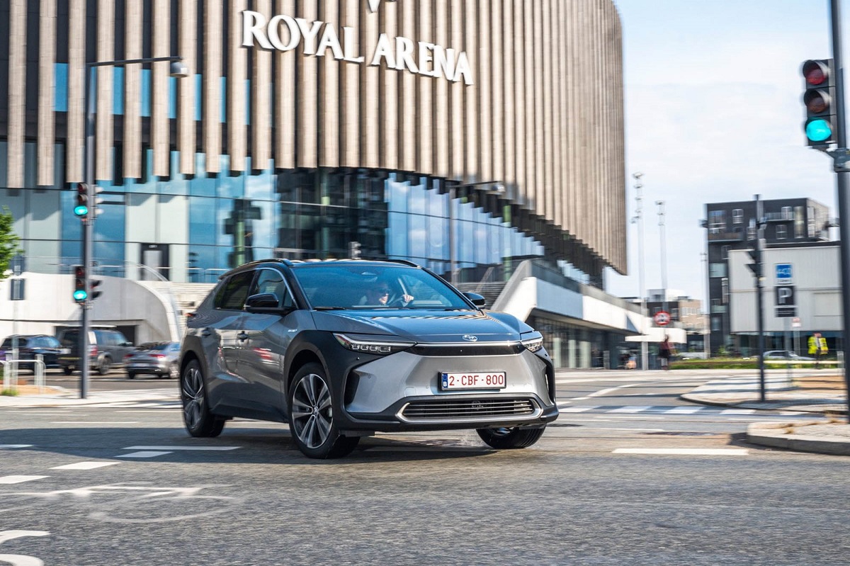 Πρώτη δοκιμή του νέου Toyota bZ4X στην Κοπεγχάγη