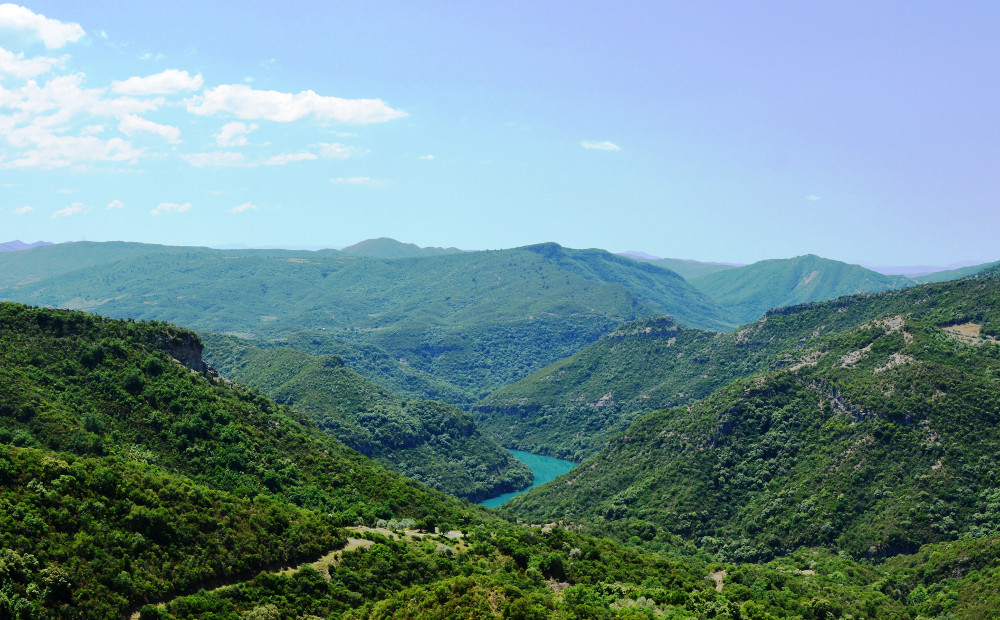 Σύστημα Αντλησίοταμιευσης στην Αμφιλοχία © terna-energy.com