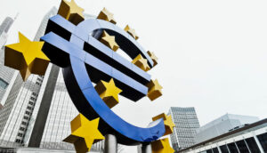 Η ΕΚΤ αλλάζει νοοτροπία στην τραπεζική εποπτεία