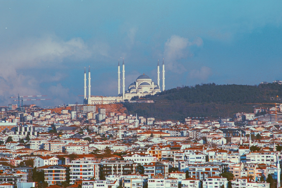 Οι Ρώσοι και πάλι οι μεγαλύτεροι αγοραστές κατοικιών στην Τουρκία