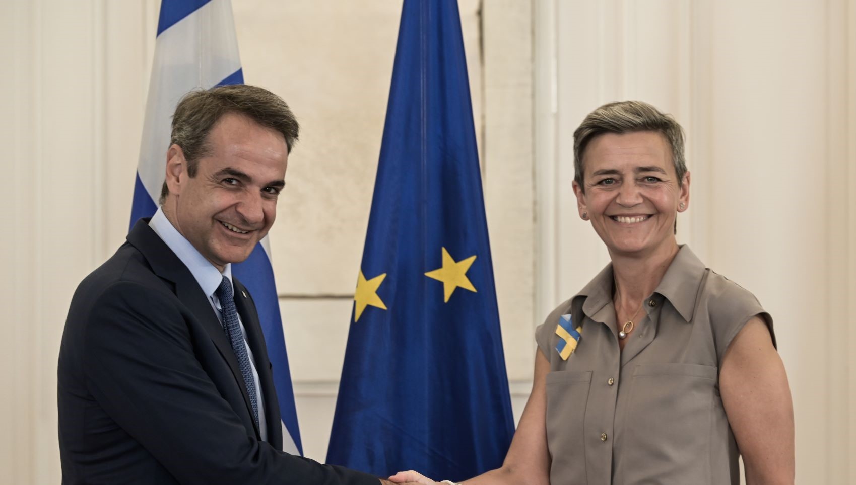 Βεστάγκερ σε Μητσοτάκη: Εντυπωσιακό αυτό που πέτυχε η Ελλάδα