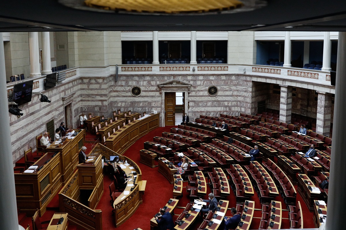 Βουλή – Παρακολουθήσεις: Καταθέτουν οι πρώην διοικητές της ΕΥΠ