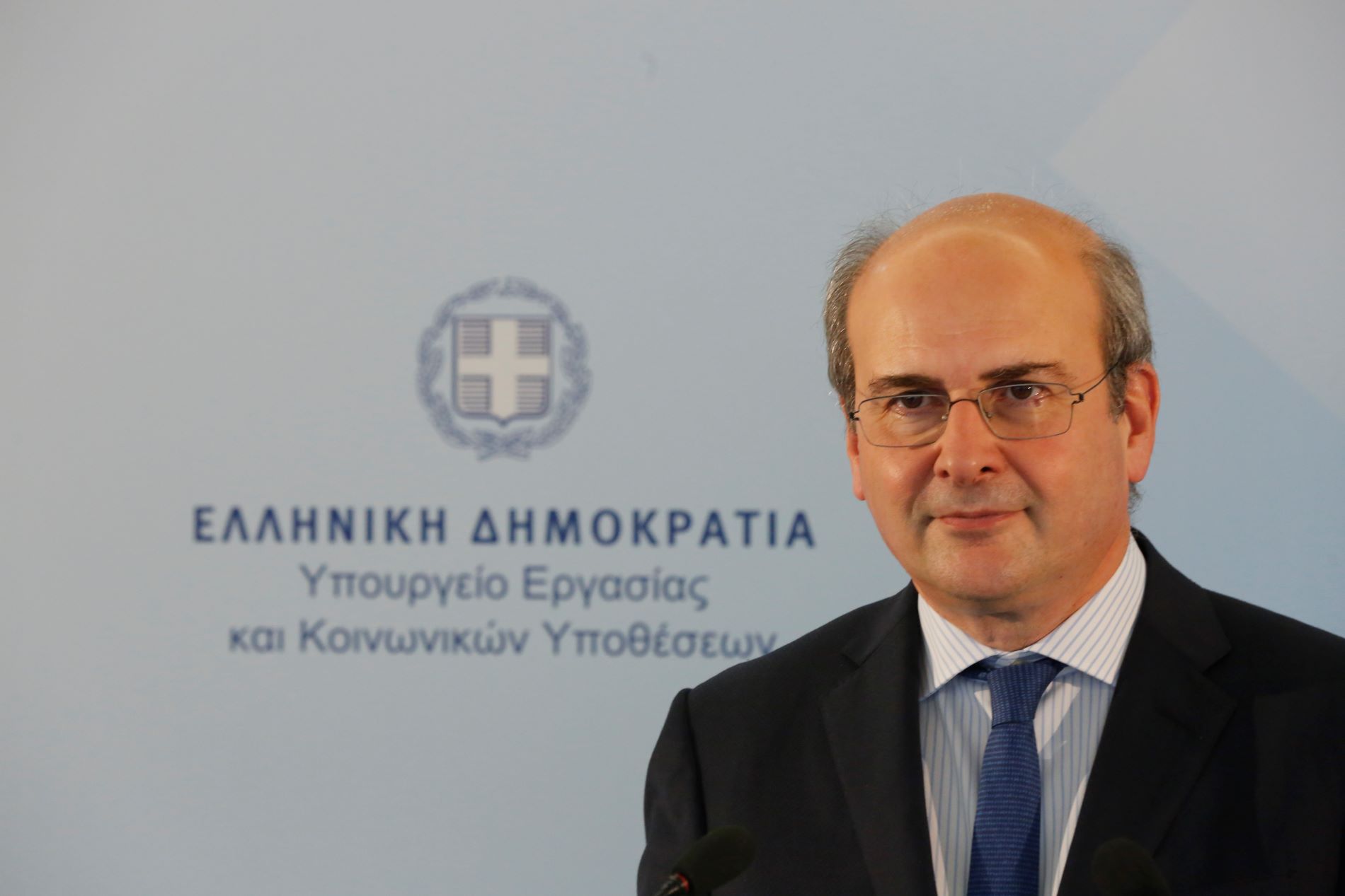 Χατζηδάκης: Σε λειτουργία ο προσωπικός βοηθός για ΑμεΑ