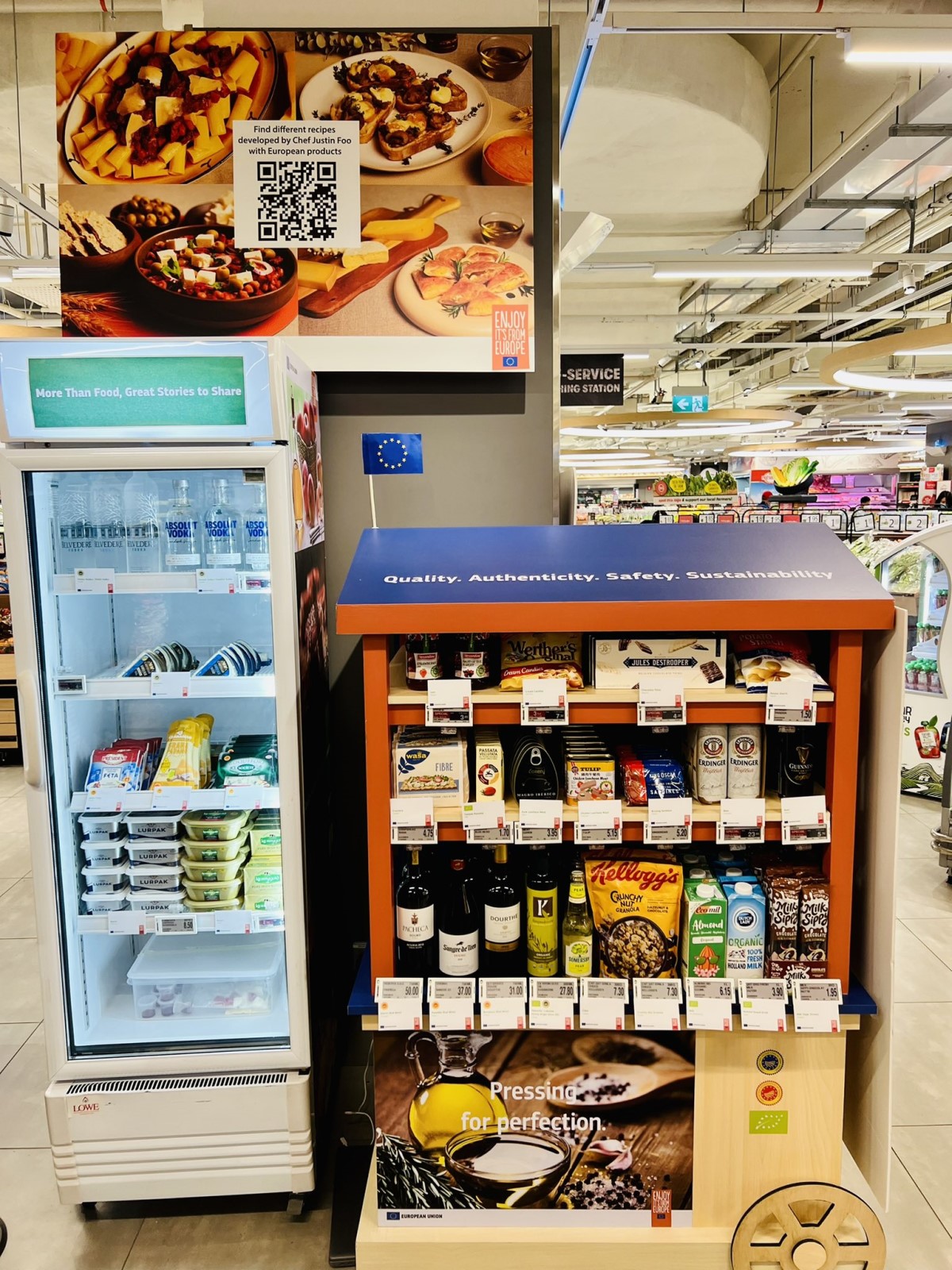 Φέτα Σιγκαπούρη © https://twitter.com/jwojc