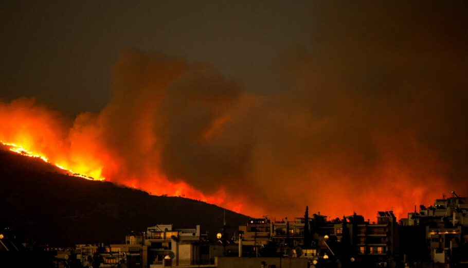 Φωτιά στην Πεντέλη © Eurokinissi