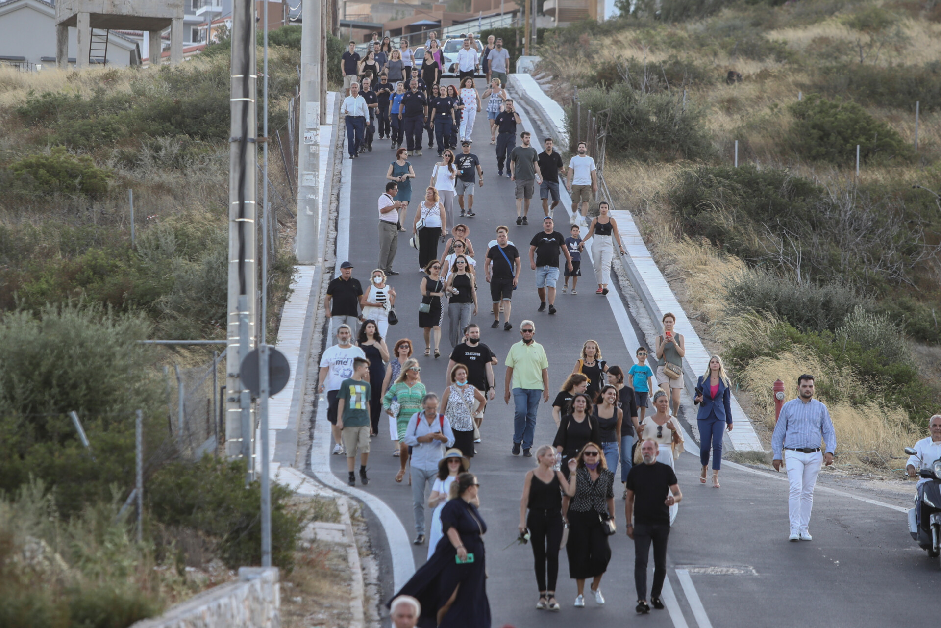 Εκδηλώσεις μνήμης για τους 103 ανθρώπους που έχασαν τη ζωή τους από την πυρκαγιά στο Μάτι © (ΘΑΝΑΣΗΣ ΔΗΜΟΠΟΥΛΟΣ/EUROKINISSI)