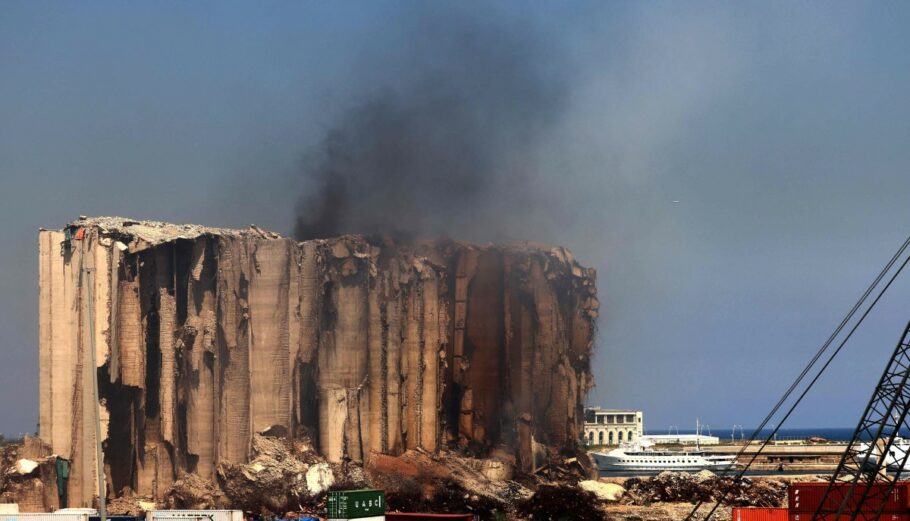 Κατεστραμμένα σιλό στο λιμάνι της Βηρυτού