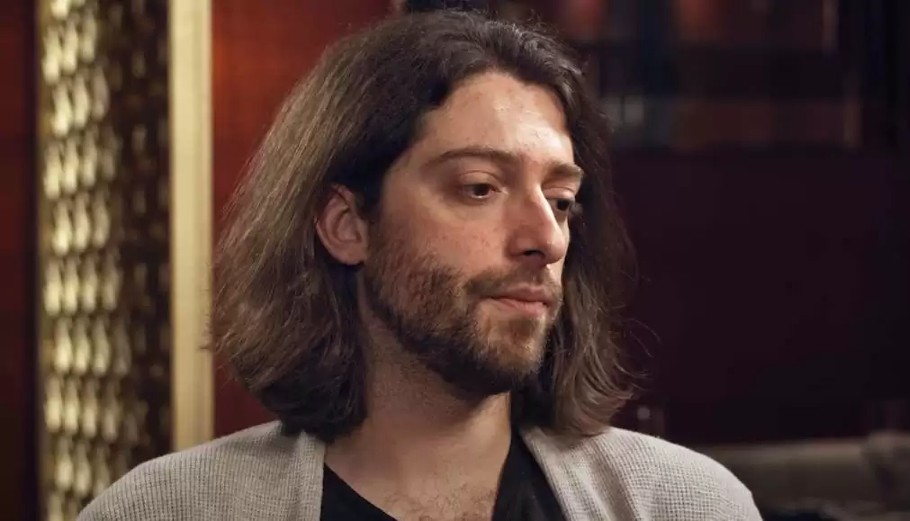 Ιγκόρ Κουργκάνοφ: Ο Ρώσος παίκτης του πόκερ που κάνει ό,τι θέλει τον Μασκ