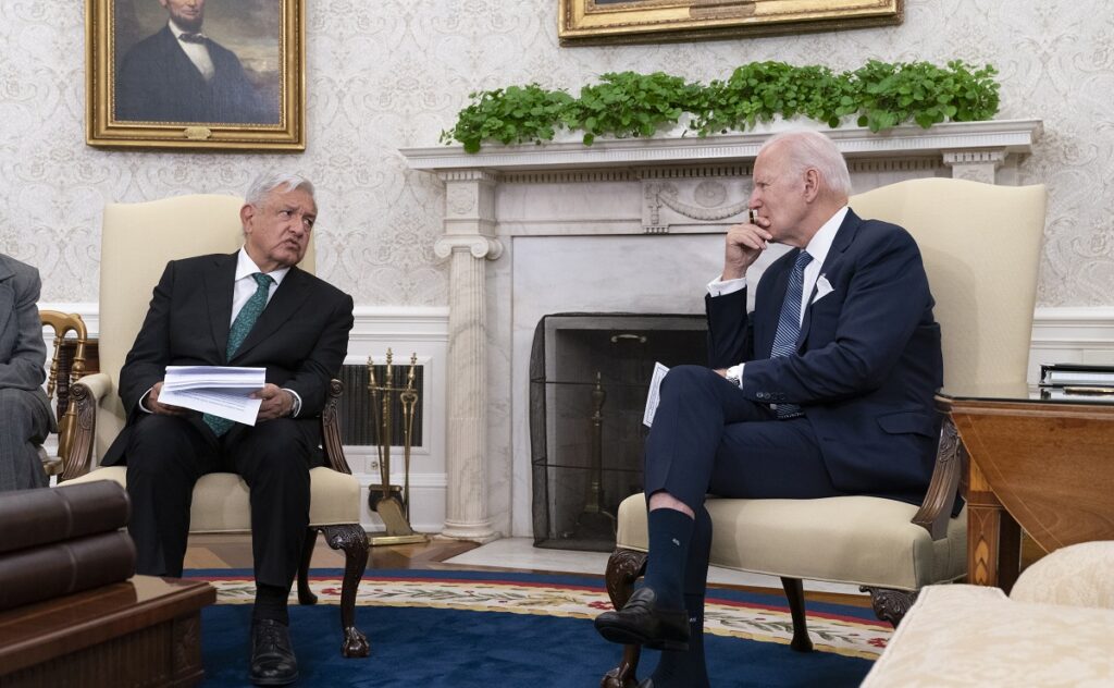 ΗΠΑ – Μεξικό: Μπάιντεν και Ομπραδόρ διατρανώνουν τη συμμαχία τους