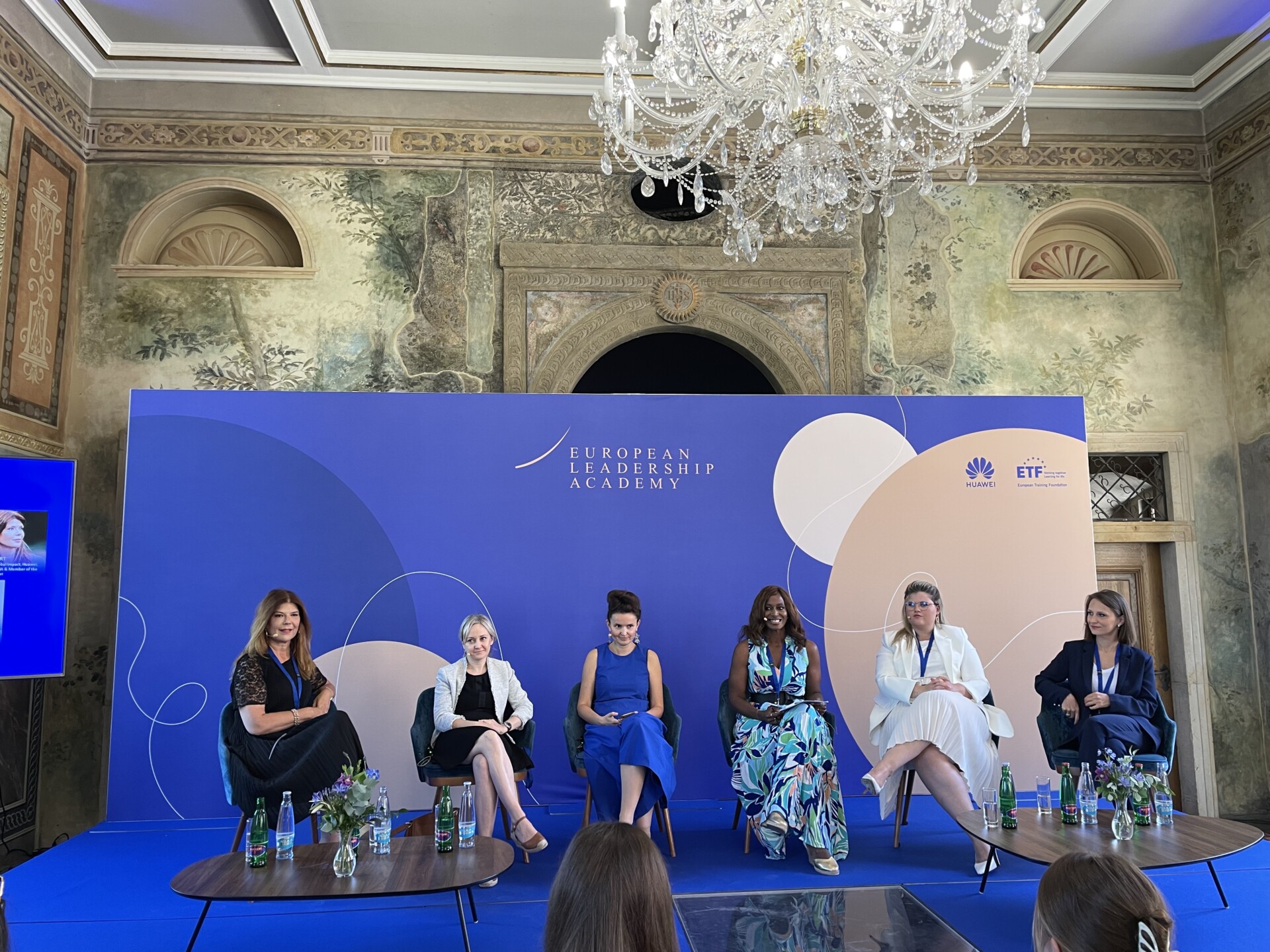 Summer School for Female Leadership: Ώρα για ισότιμες ευκαιρίες στις γυναίκες