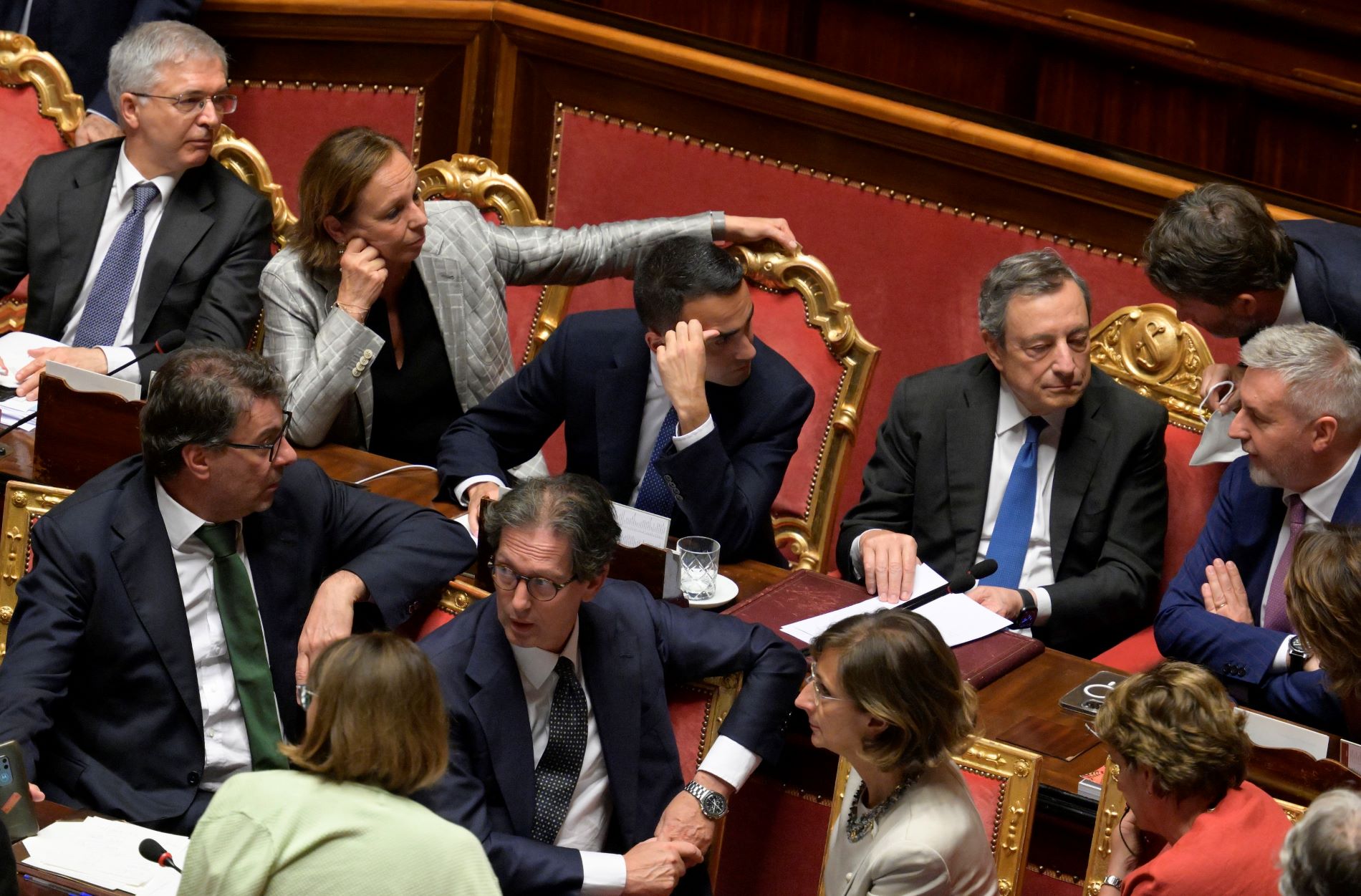 Ιταλία: Προς παραίτηση ο Ντράγκι παρά την ψήφο εμπιστοσύνης