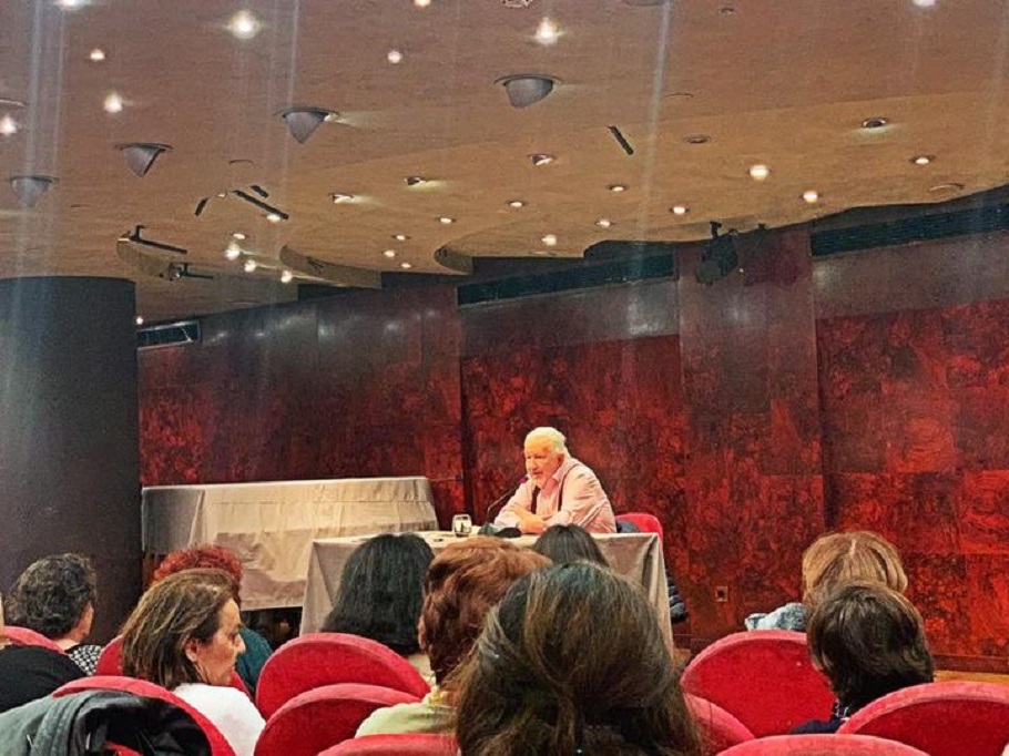 Πέθανε ο κορυφαίος Έλληνας ψυχίατρος Ματθαίος Γιωσαφάτ
