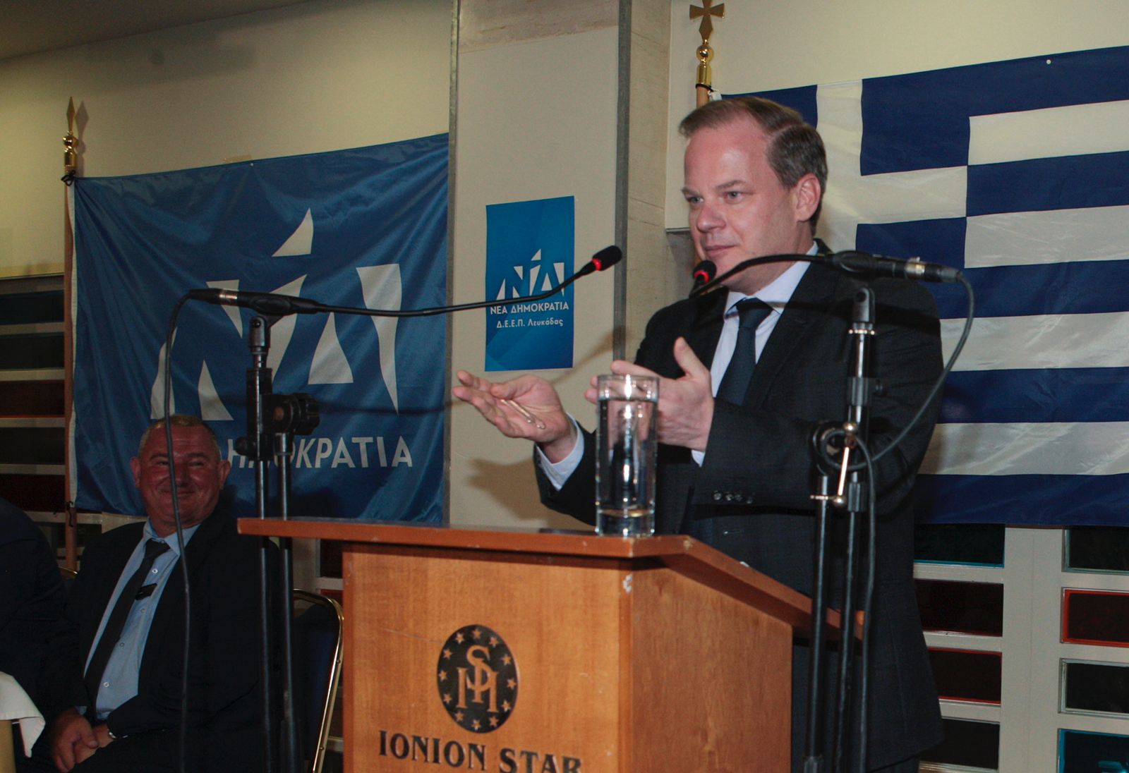 Καραμανλής: Tα τρία βήματα για την υποθαλάσσια ζεύξη της Λευκάδας