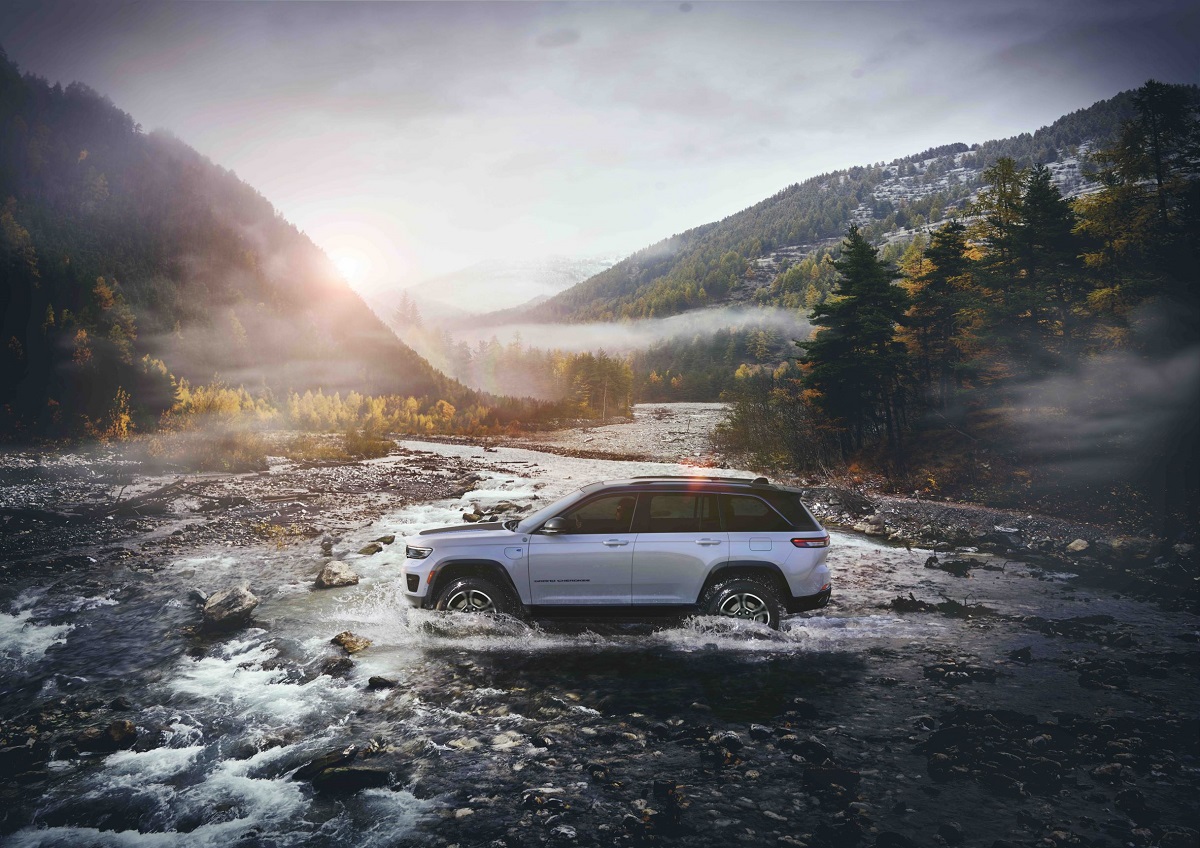 Έρχεται νέο υβριδικό Jeep με κινητήρα 1.6 Turbo