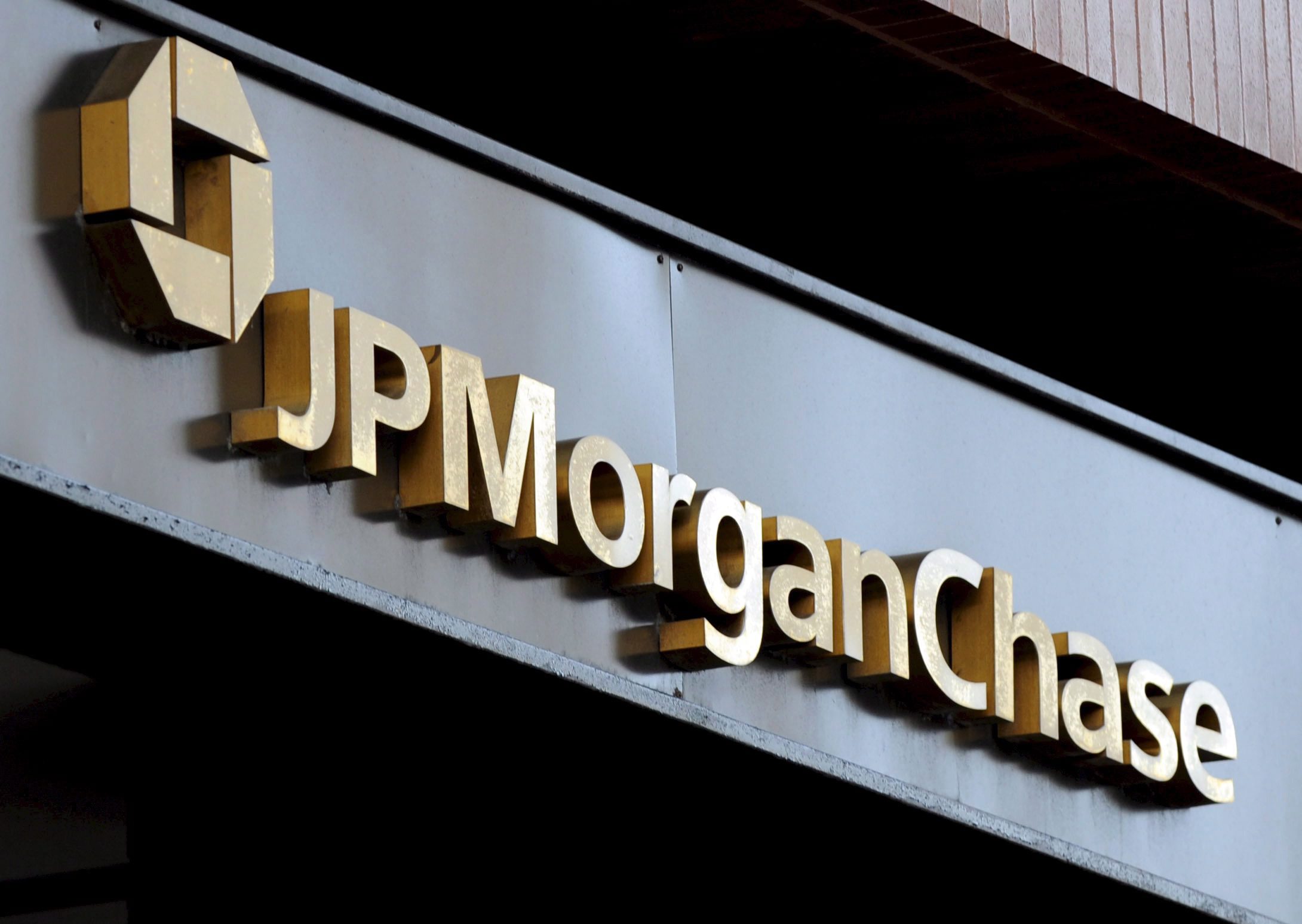 JP Morgan © EPA/JUSTIN LANE