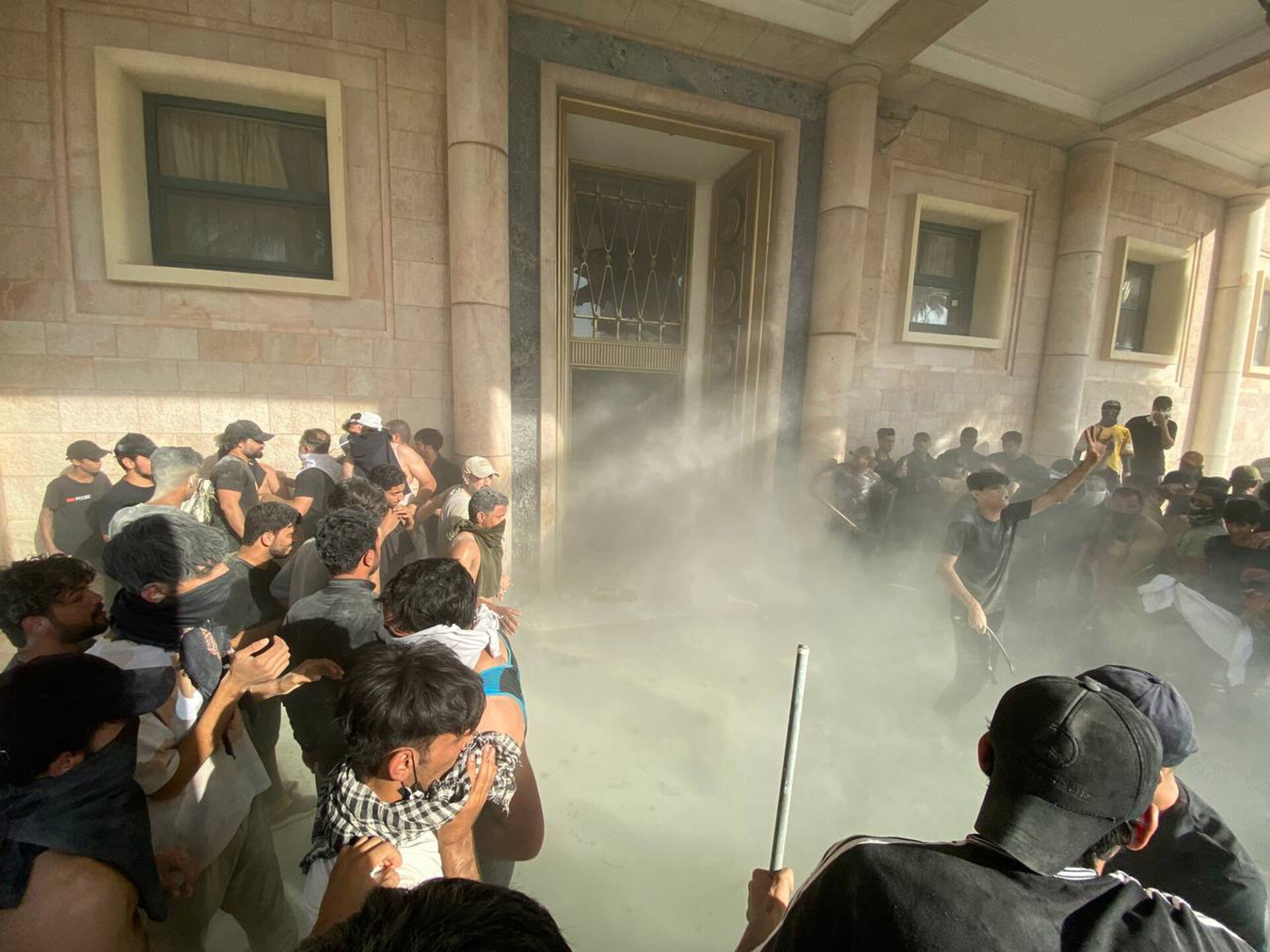 Διαδηλώσεις στη Βαγδάτη © EPA/AHMED JALIL