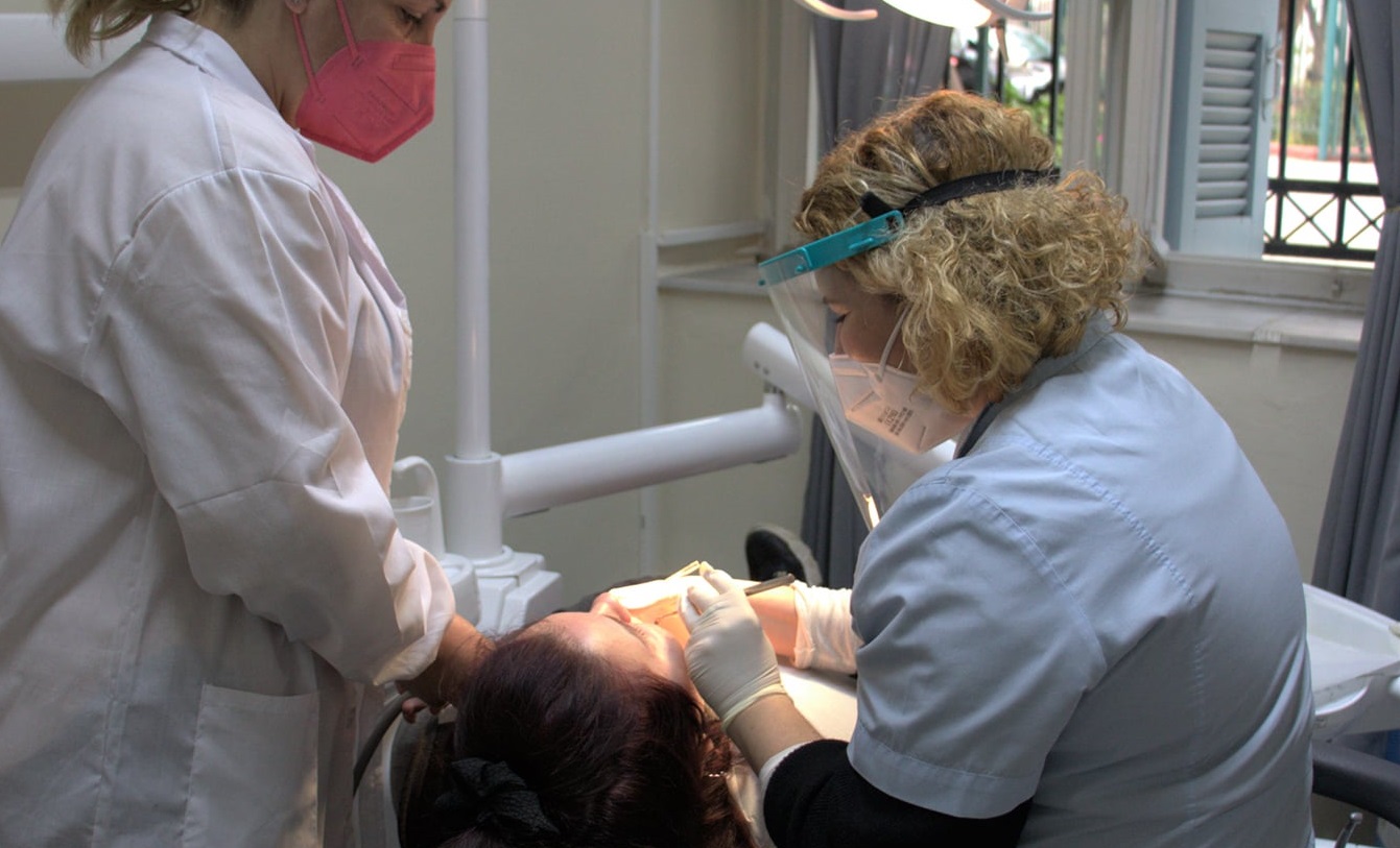 Dentist Pass: Πότε λήγουν οι αιτήσεις, παροχές και δικαιούχοι