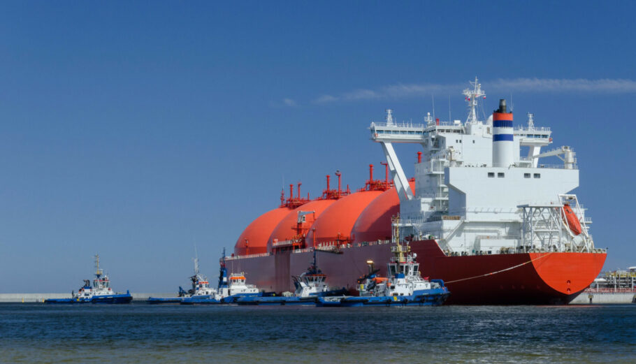 LNG Tanker © 123rf