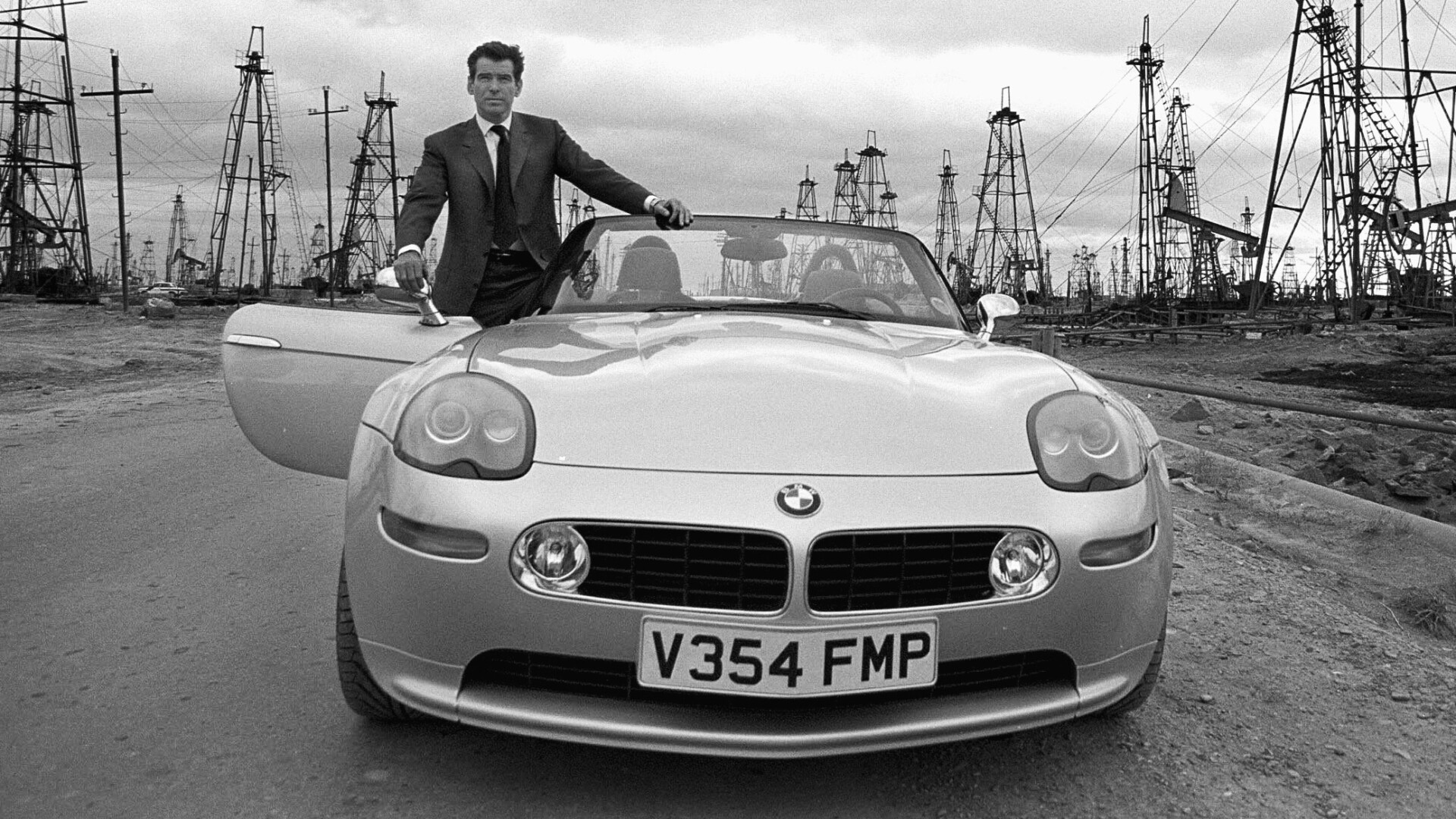 Τα 7 αυτοκίνητα του “007” που έμειναν στην ιστορία