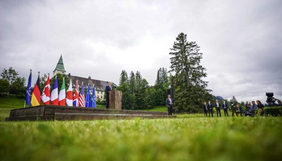 G7 © EPA/CLEMENS BILAN