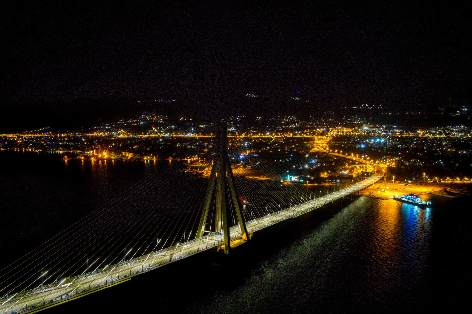 Η γέφυρα Ρίου - Αντιρρίου © Eurokinissi