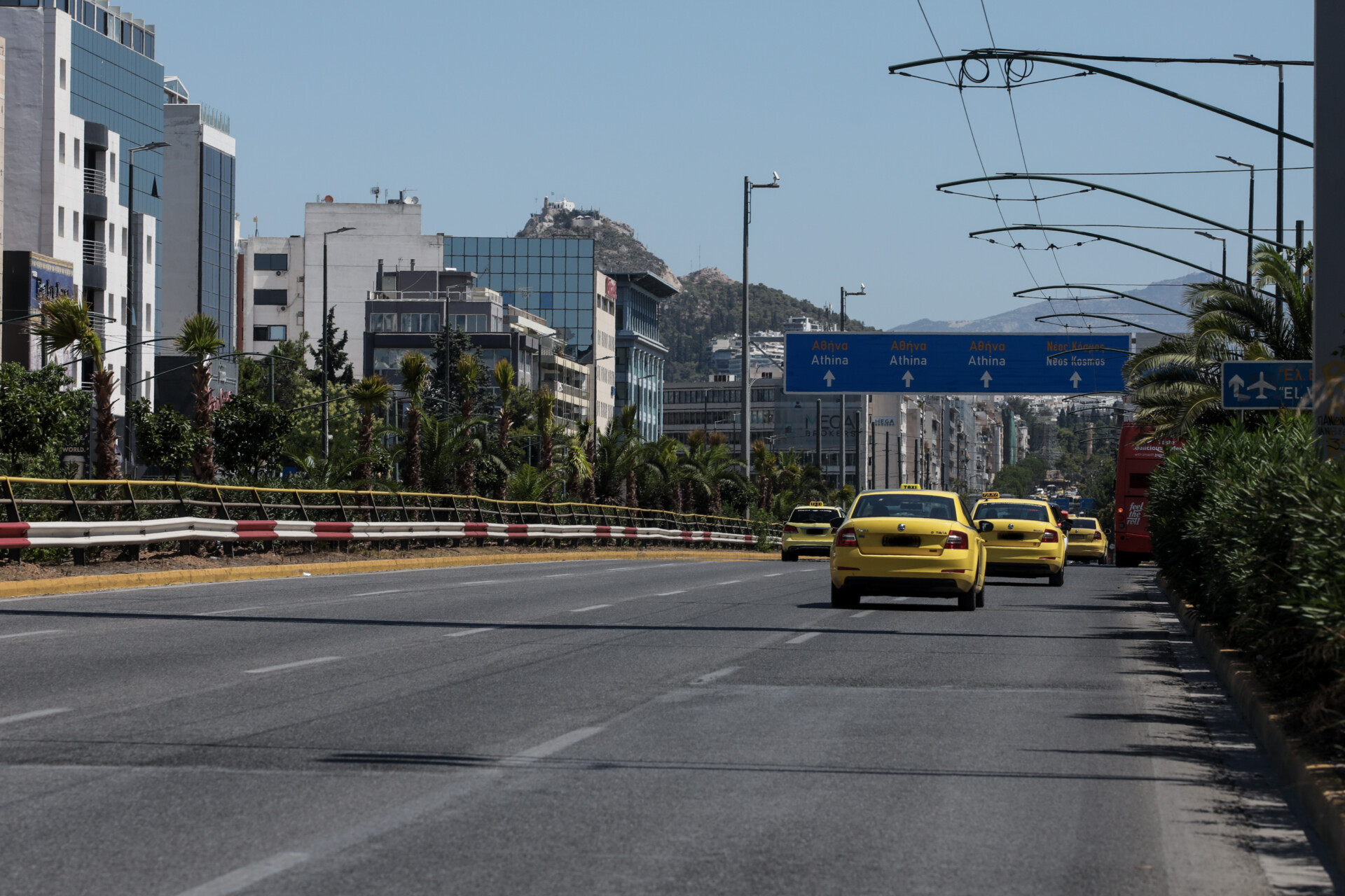 Κυκλοφοριακές ρυθμίσεις τη Δευτέρα στη λεωφόρο Συγγρού