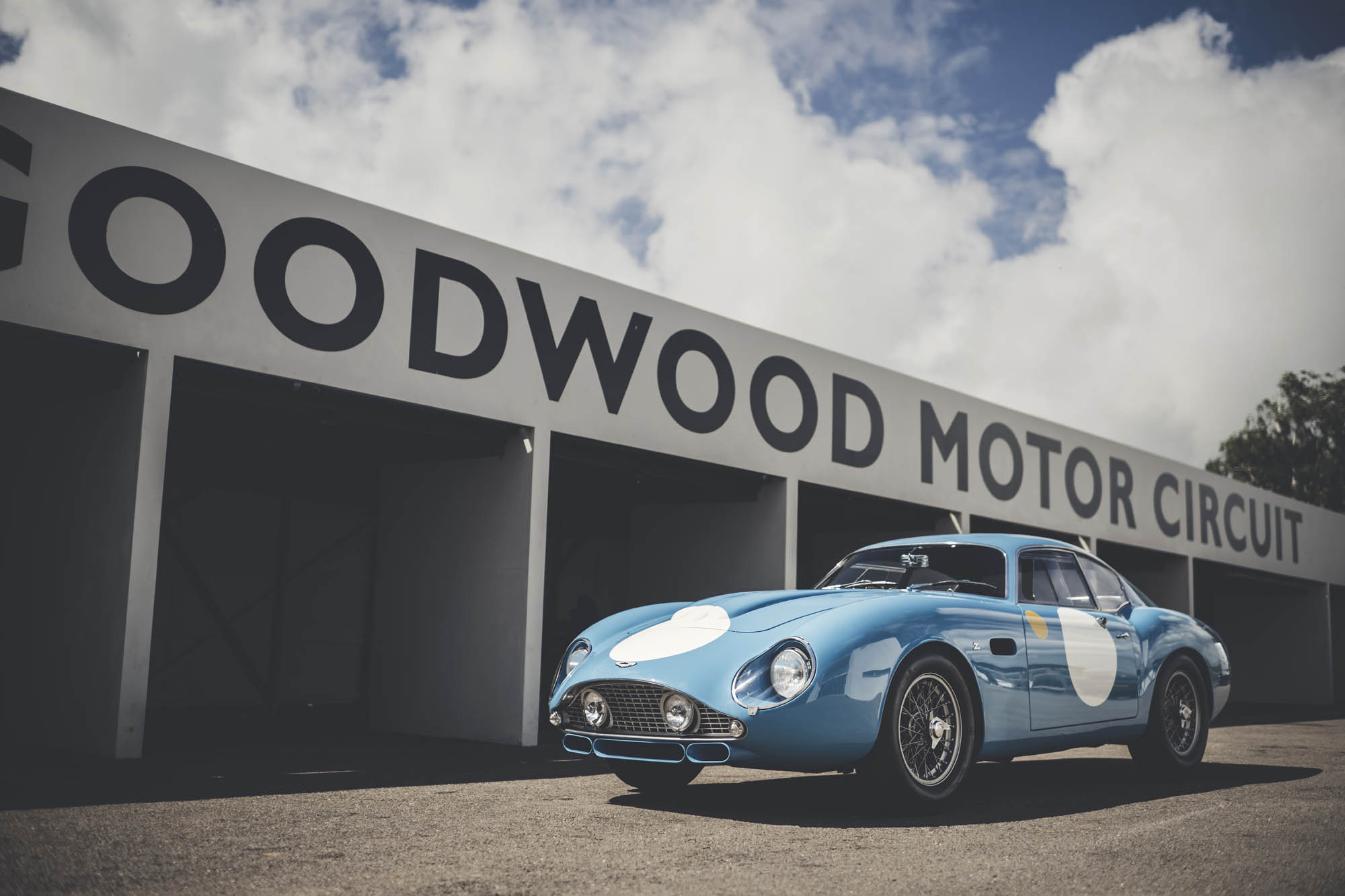 Η πιο όμορφη Aston Martin: Η αυθεντική DB4 GT Zagato