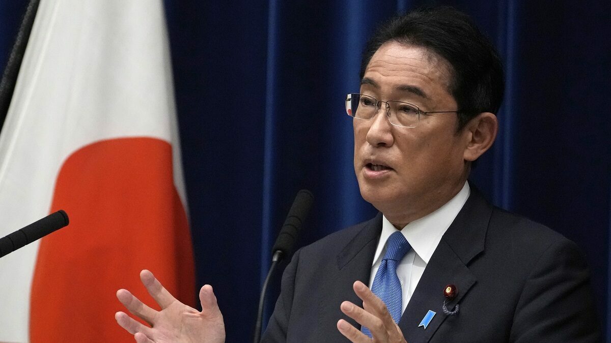 Φούμιο Κισίντα, πρωθυπουργός της Ιαπωνίας © EPA/Shuji Kajiyama