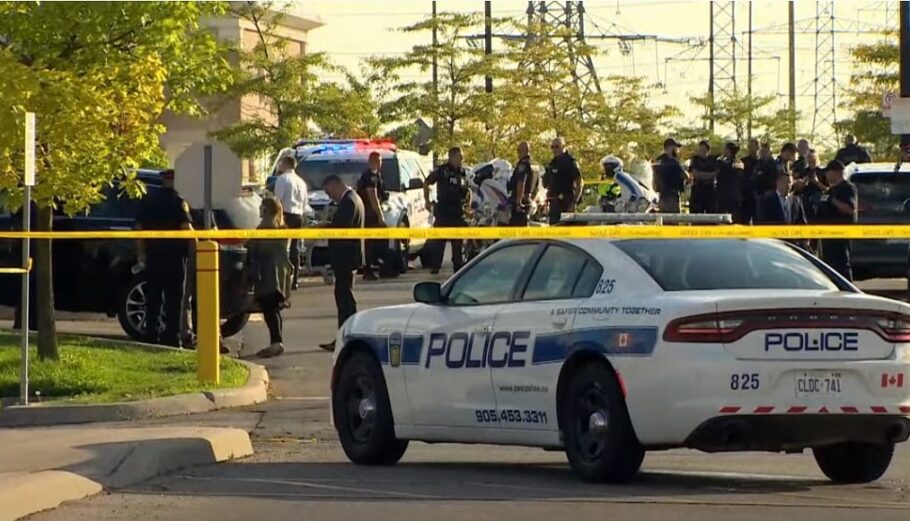 Συναγερμός σήμανε στον Καναδά, με έναν αστυνομικό να σκοτώνεται και άλλους τρεις πολίτες να τραυματίζονται από τα πυρά ενόπλου στις πόλεις Μισισάουγκα και Μίλτον © youtube