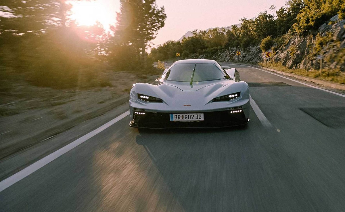 KTM X-Bow GT-XR: Βαλλιστική επίθεση… νομιμότητας