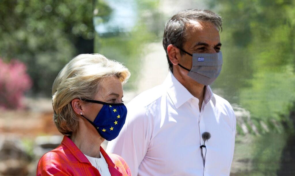 Μητσοτάκης: Θα παραθέσει δείπνο στην Ούρσουλα φον ντερ Λάιεν