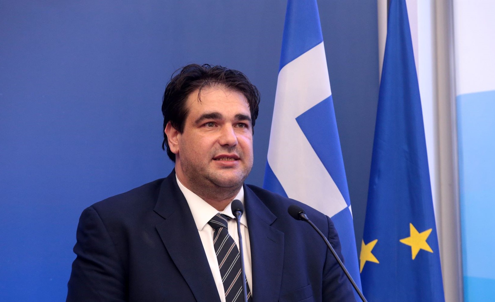 Ο πήχης του Μητσοτάκη για τις ευρωεκλογές, το νέο σύστημα ψηφοφορίας από τον Λιβάνιο και το πάρκινγκ προσφύγων που δύσκολα θα περάσει
