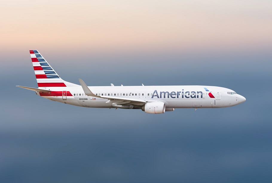 Πτήση της American Airlines σε αναγκαστική προσγείωση μετά από φωτιά σε συσκευή επιβάτη