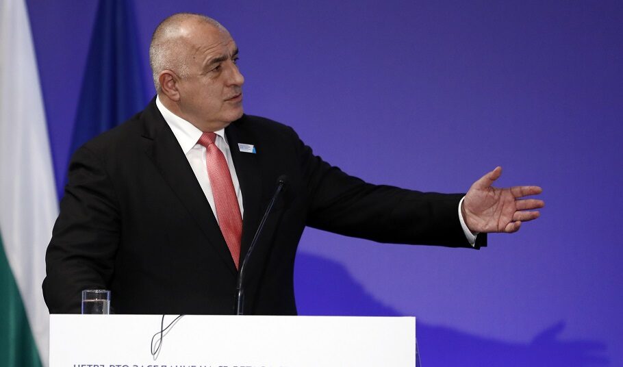 Βουλγαρία: Τα πρώτα exit polls δείχνουν νίκη του Μπόικο Μπορίσοφ