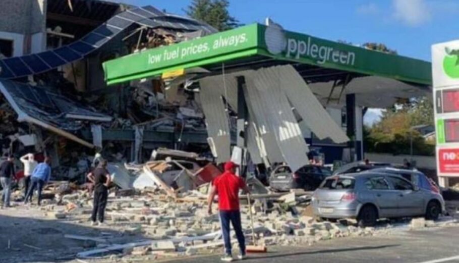Δέκα νελκροί από έκρηξη σε πρατήριο βενζίνης στη βορειοδυτική Ιρλανδία © twitter