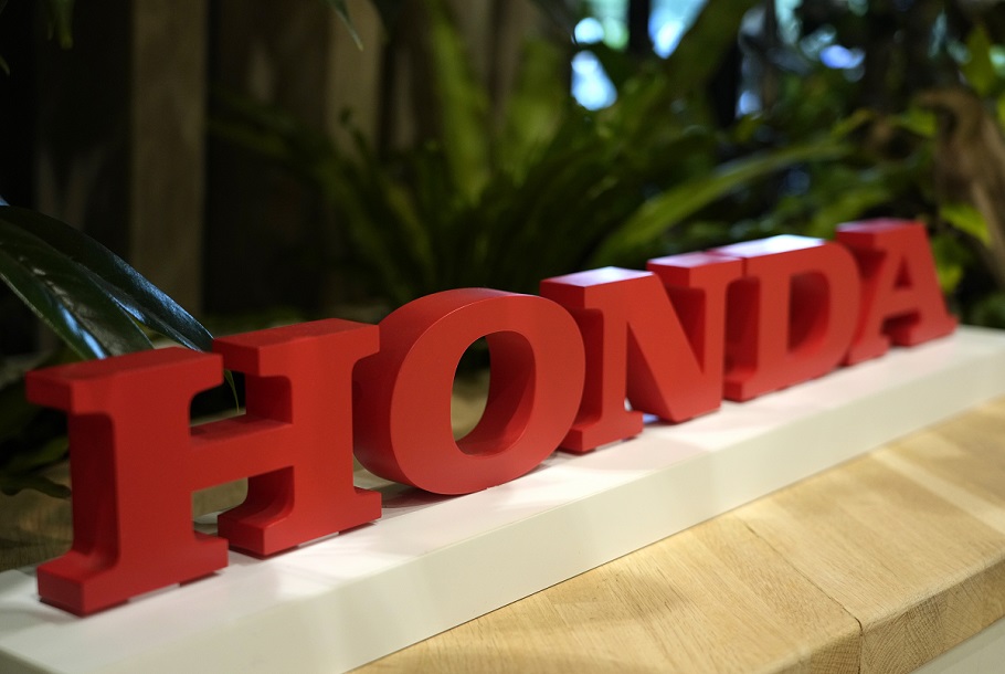 Honda © EPA/FRANCK ROBICHON