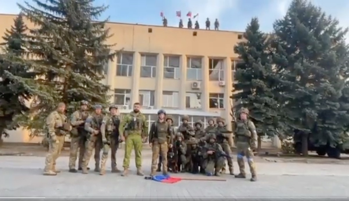 Ουκρανοί στρατιώτες στο κέντρο της Λιμάν