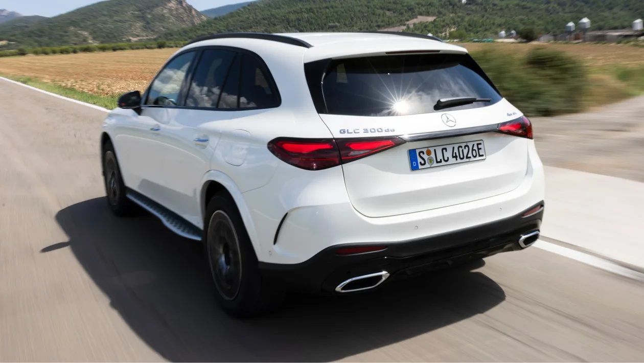 Η Mercedes-Benz GLC 300 de