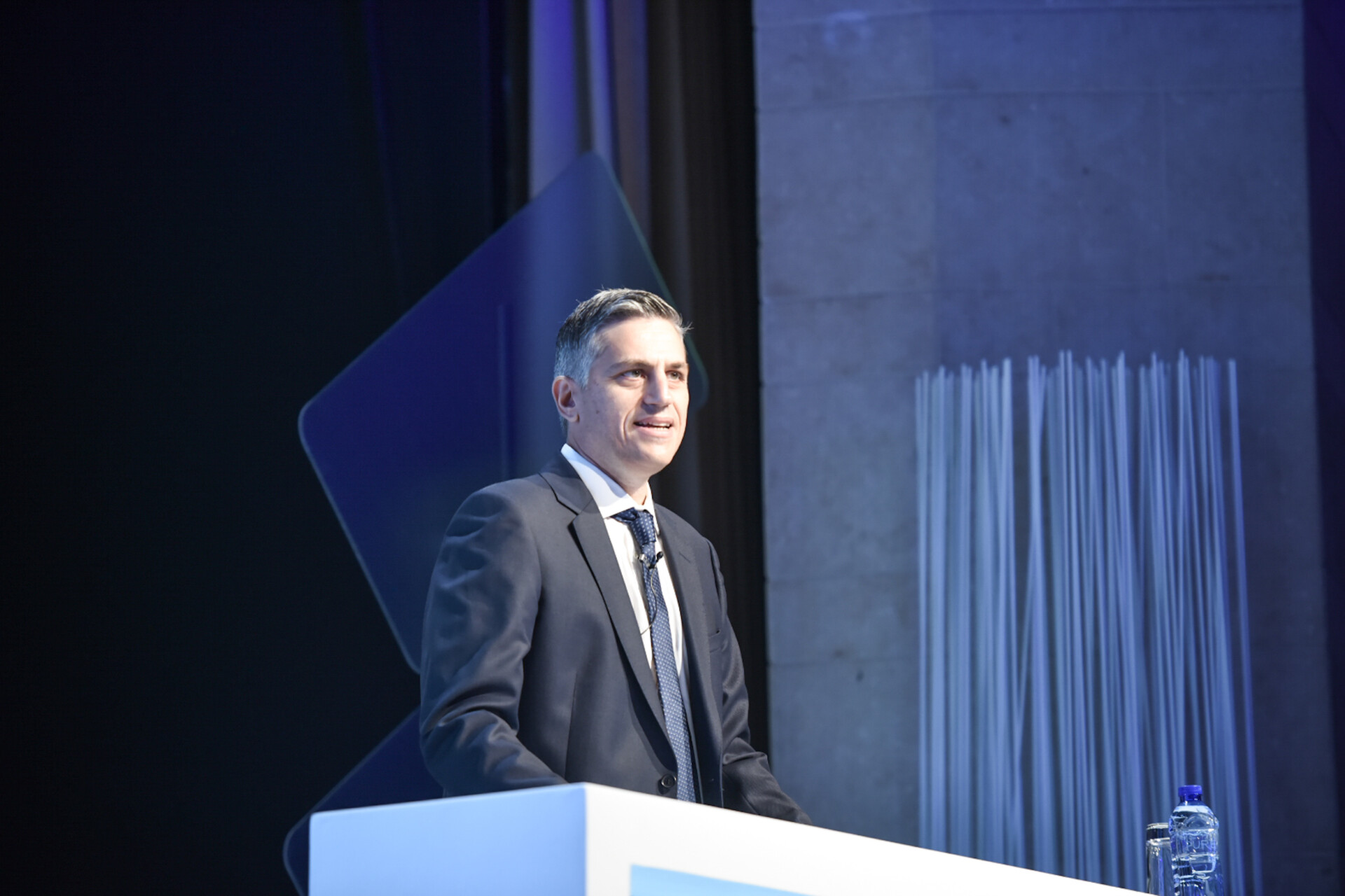 Vantage Towers: Η συμβολή στον ψηφιακό μετασχηματισμό της οικονομίας