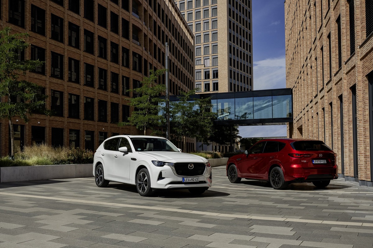 Σε αντίστροφη μέτρηση το επταθέσιο Mazda CX-80