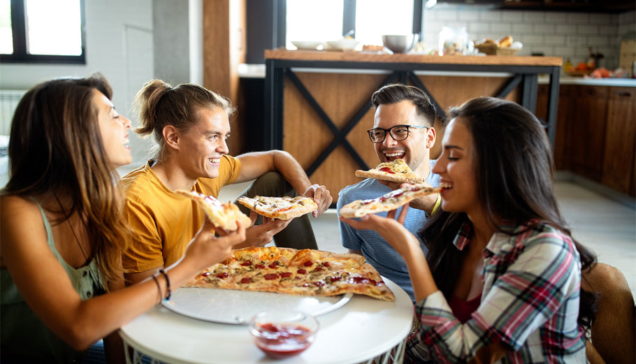 Movie & Pizza night στο σπίτι πιο οικονομικά από ποτέ γίνεται; Φυσικά και γίνεται, στα ΑΒ Βασιλόπουλος!