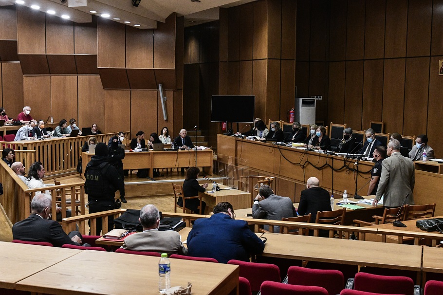 Δολοφονία Φύσσα: Διαταγή για βίαιη προσαγωγή της συντρόφου του
